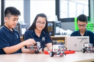 CLB Khoa Học/STEM