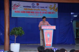 thầy Hiệu trưởng