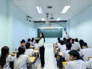 Phòng học hiện đại