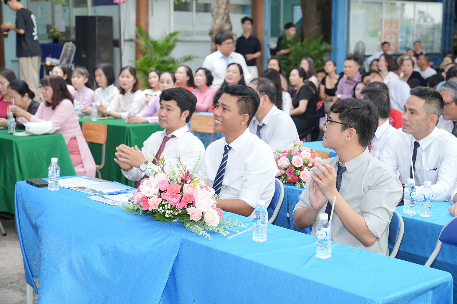 Giáo viên trường THPT Lý Thái Tổ