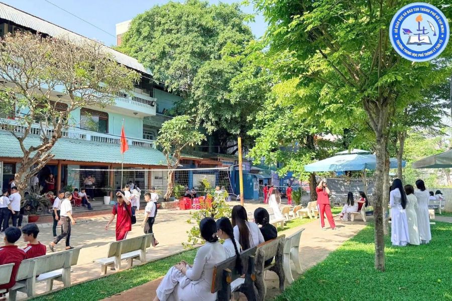 Chọn trường THPT tại TPHCM chất lượng cho con