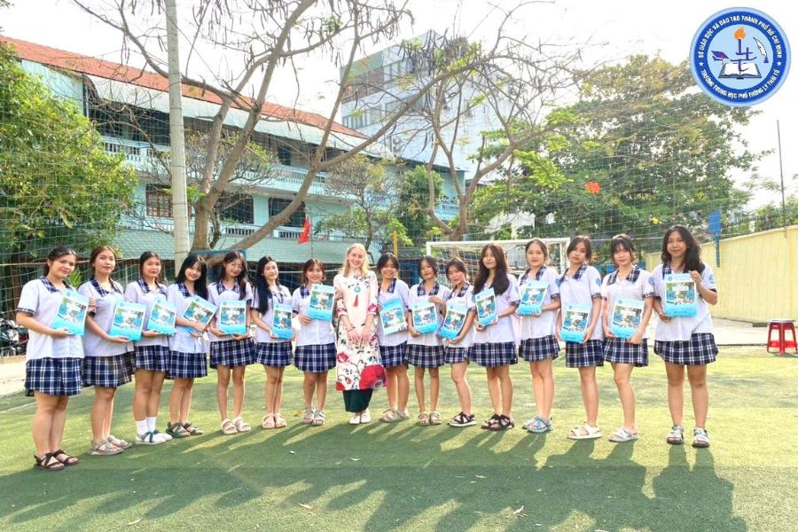 Đăng ký tham quan trực tiếp tại trường
