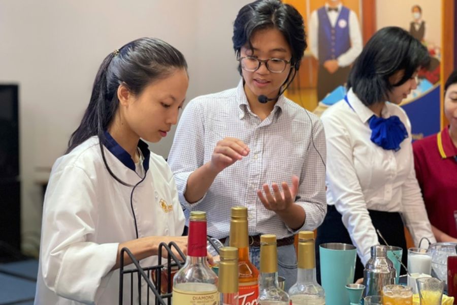 Ưu nhược điểm khi học GDNN