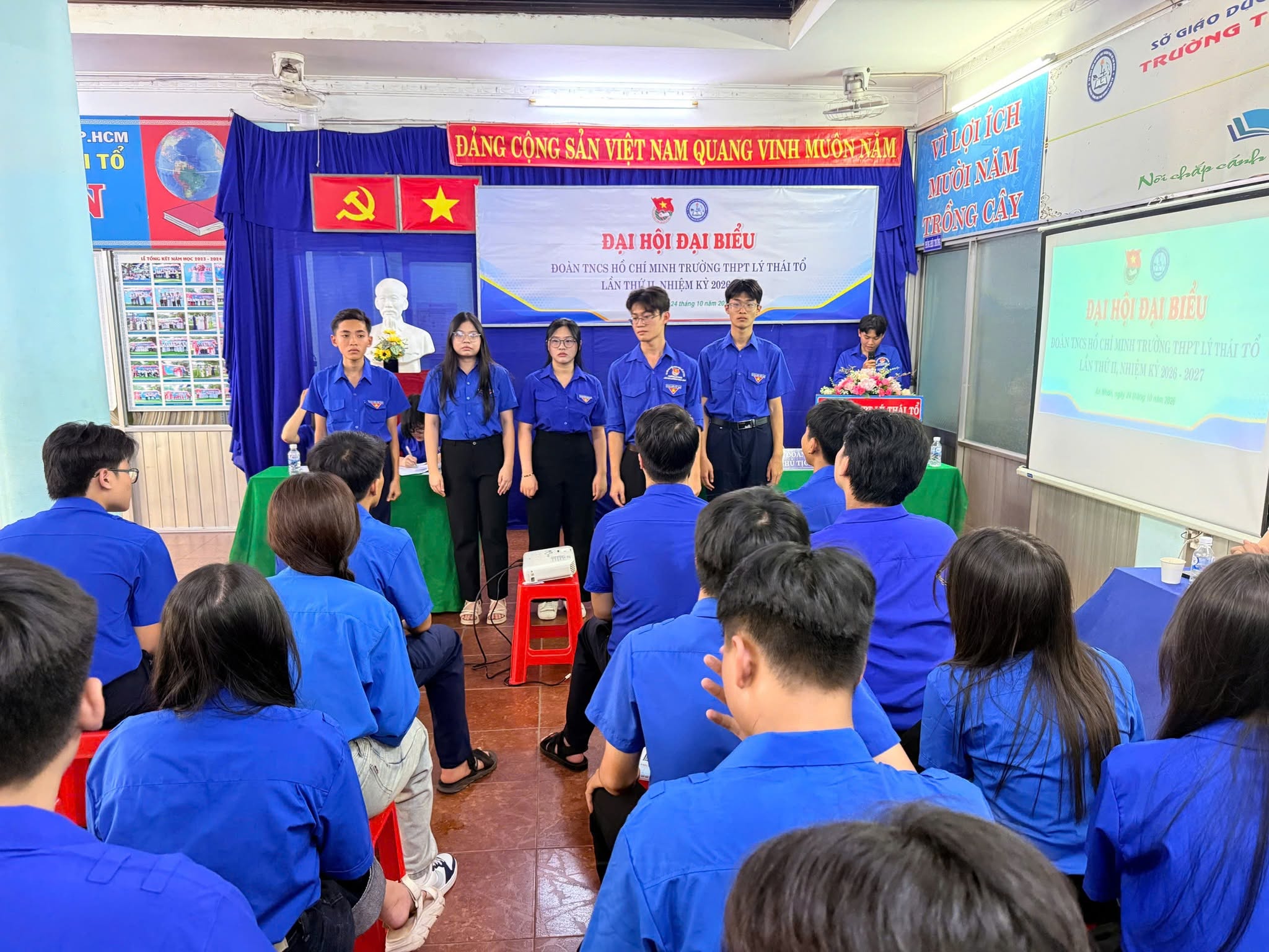 Đoàn viên, thanh niên tham dự Đại hội